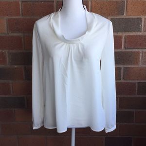 Express long sleeve blouse in white NWT